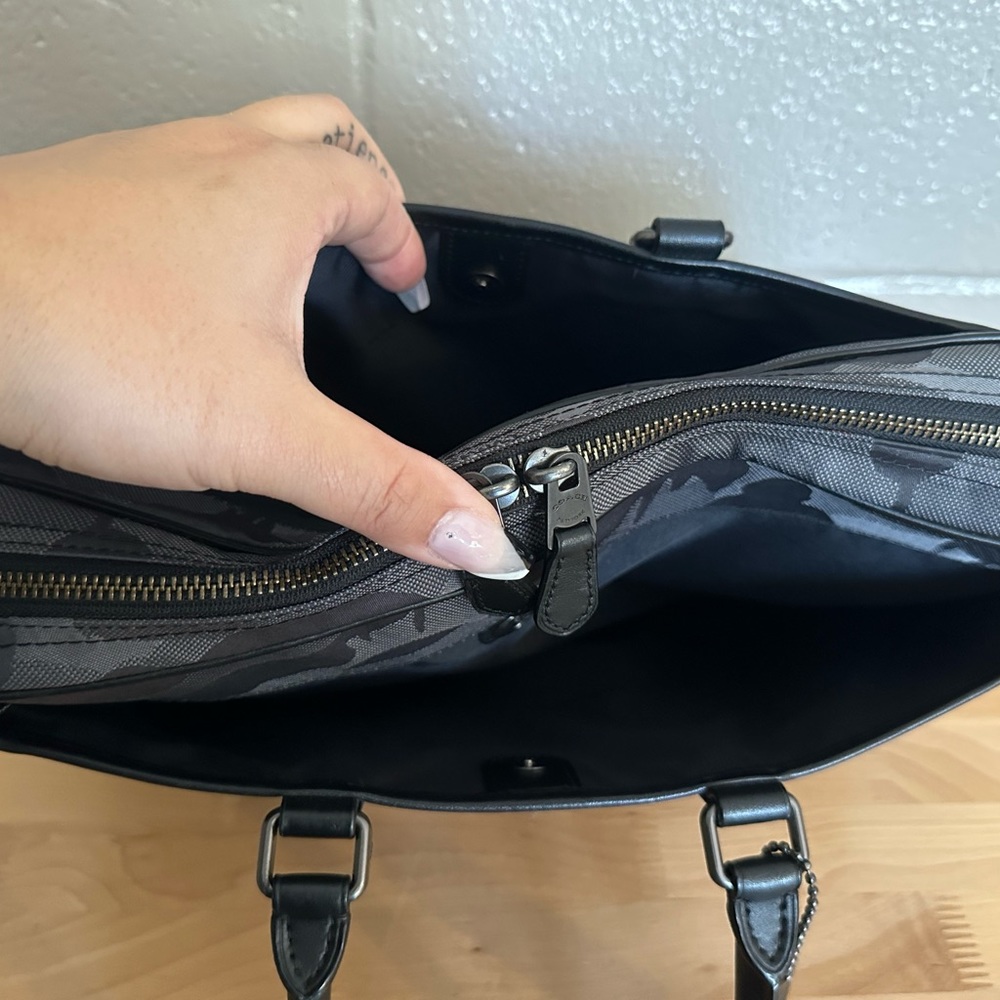 Coach Laptop Bag in Wild Beast Print - Picture 5 of 10